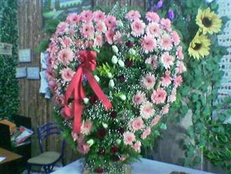  Niğde online çiçekçi , çiçek siparişi  SEVDIKLERINIZE ÖZEL KALP PANO