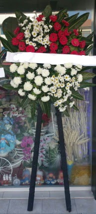 Cenaze çiçeği cenaze çiçek modelleri  Niğde çiçek satışı 
